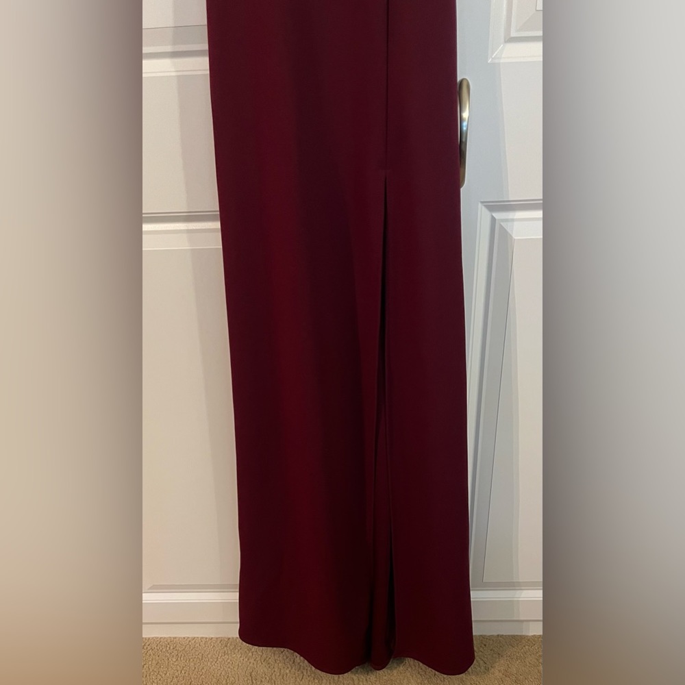 B. Darlin Burgundy Formal Halter Maxi Dress- Size 1/2 - Picture 4 of 6